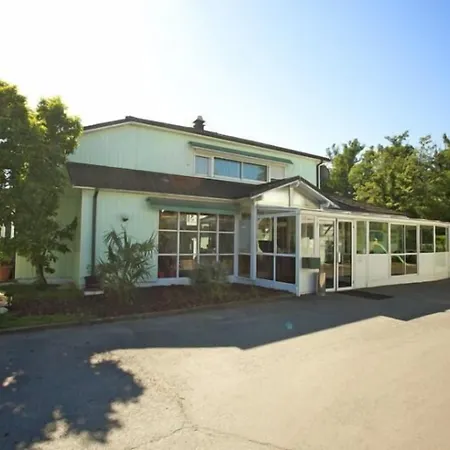 Hotel Fasthotel 2*